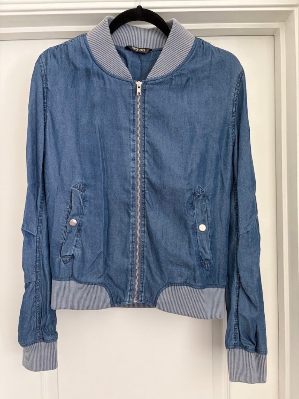 Peyton Jensen Blue Chambray Denim Bomber Jacket - Size Medium